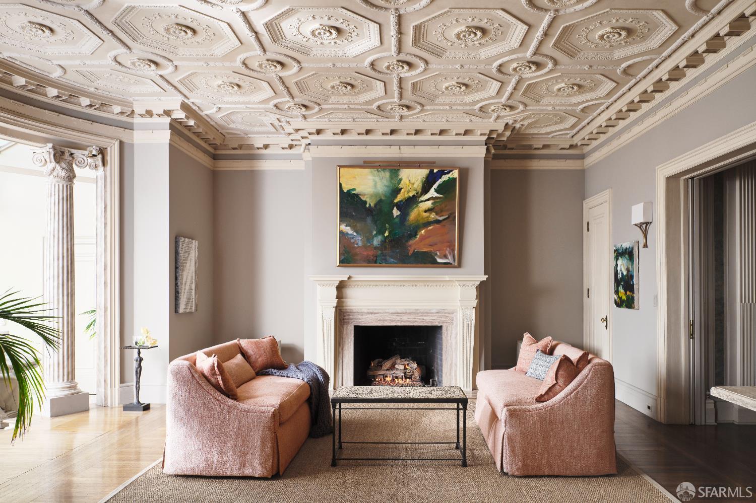 2898 Broadway Street