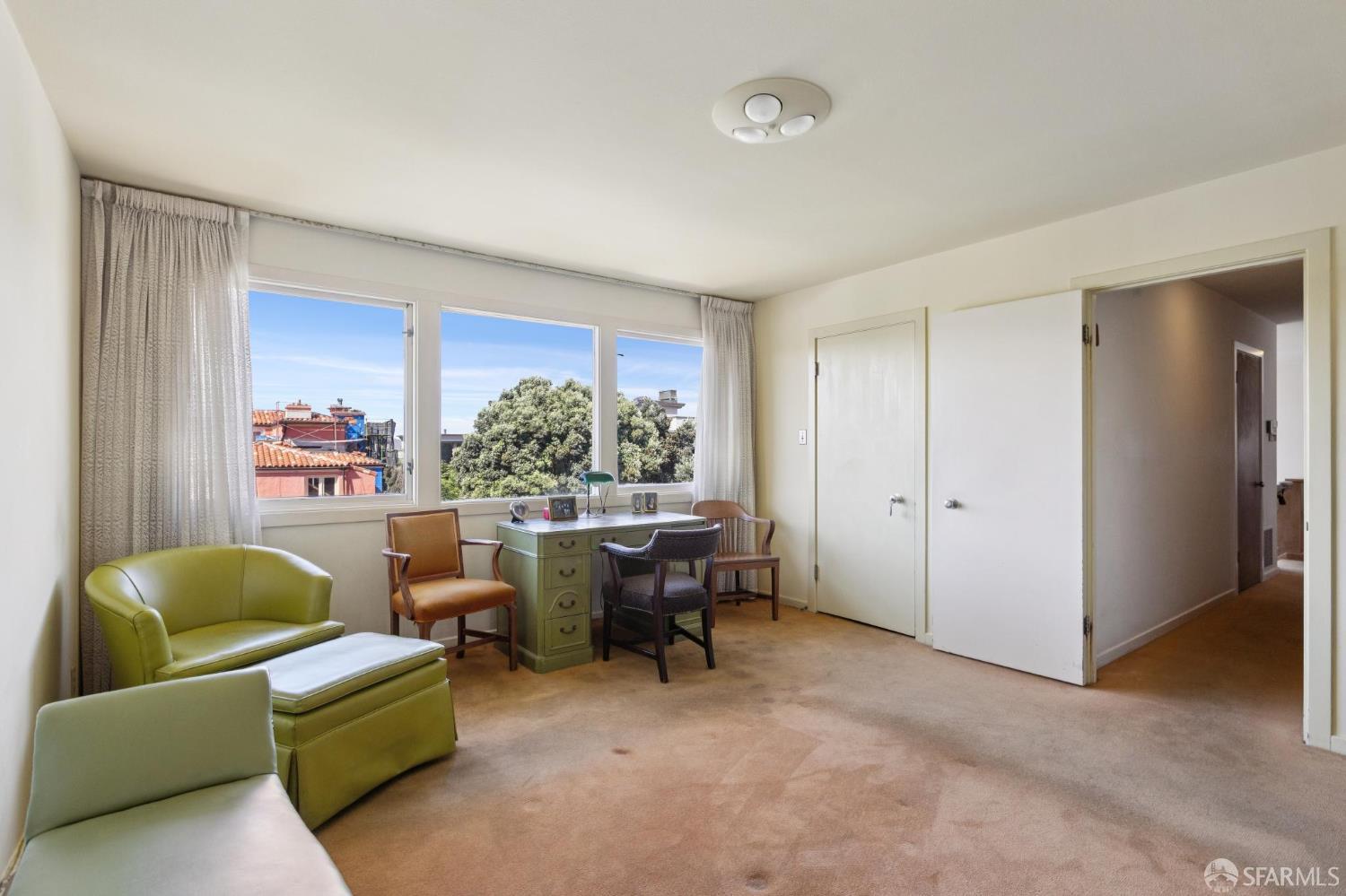 201 Sea Cliff Avenue