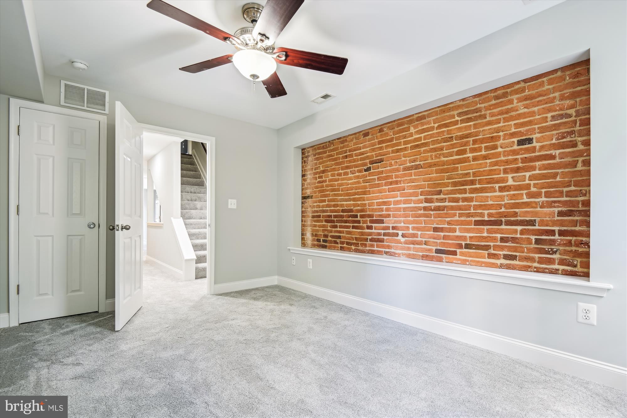 1312 Andre STREET