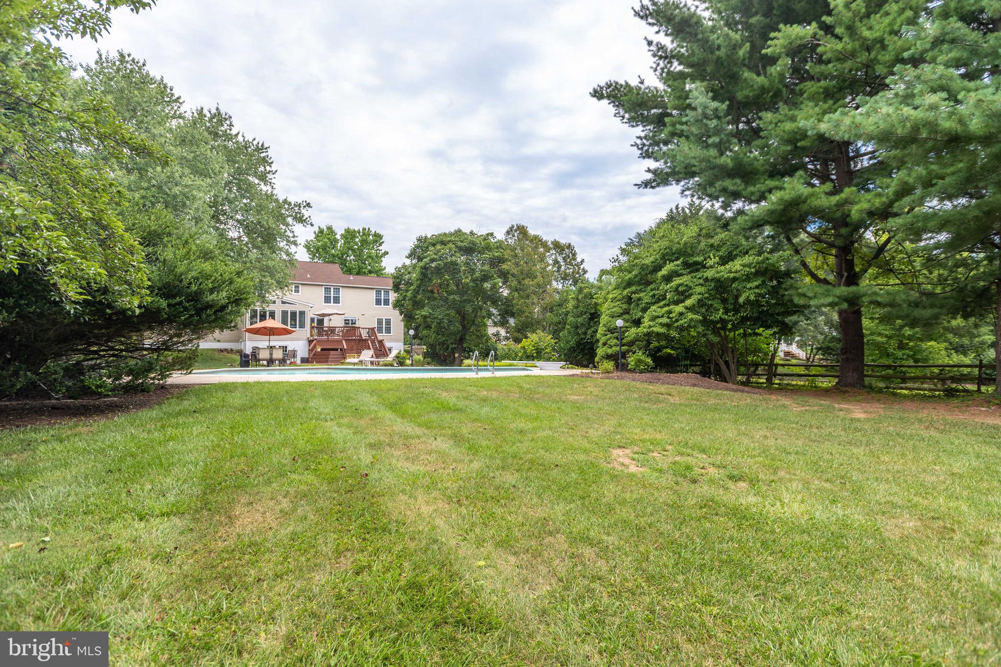 1209 Dulaney Woods Rd