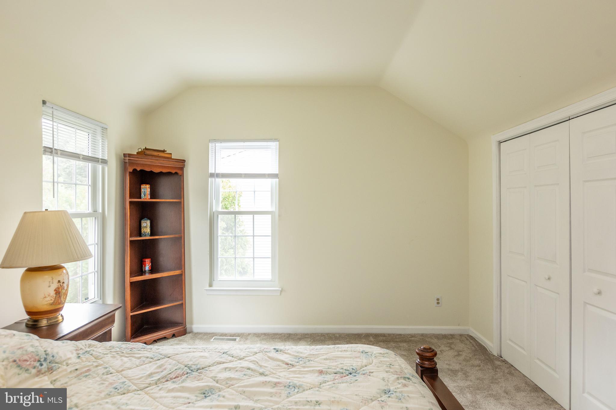 1209 Dulaney Woods Rd