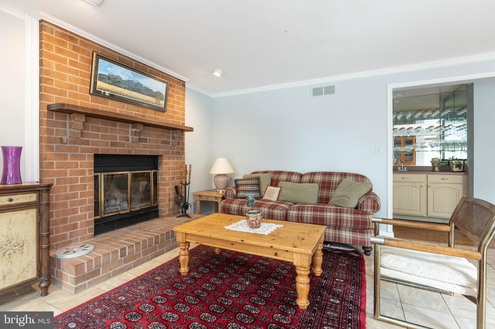 1209 Dulaney Woods Rd