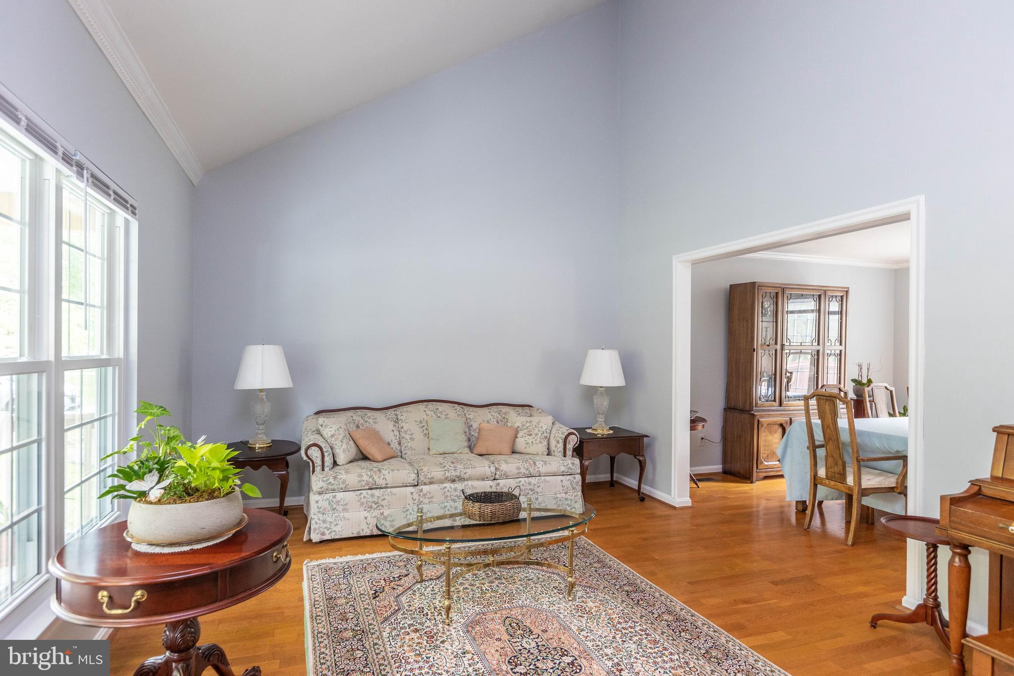 1209 Dulaney Woods Rd