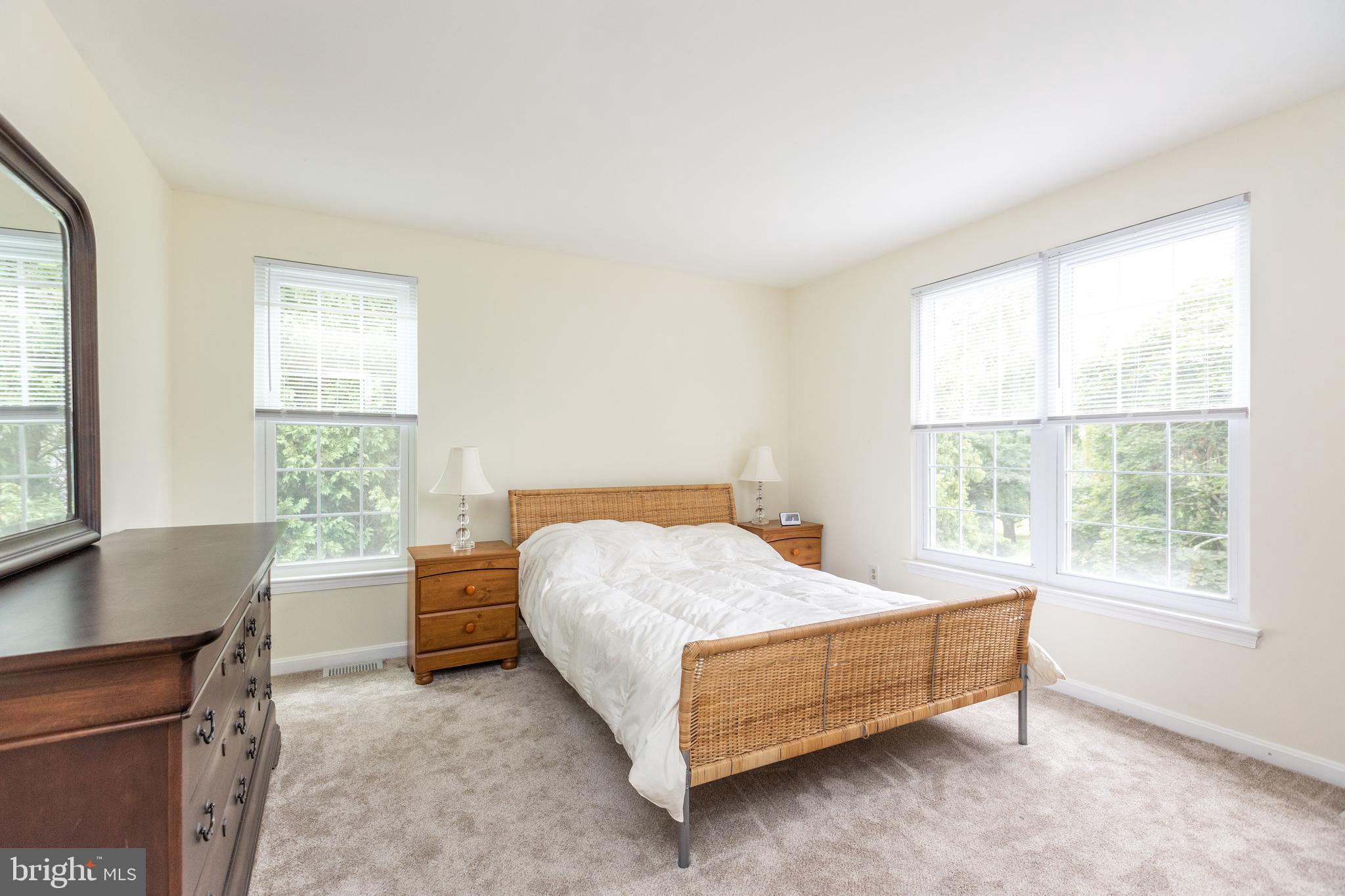 1209 Dulaney Woods Rd