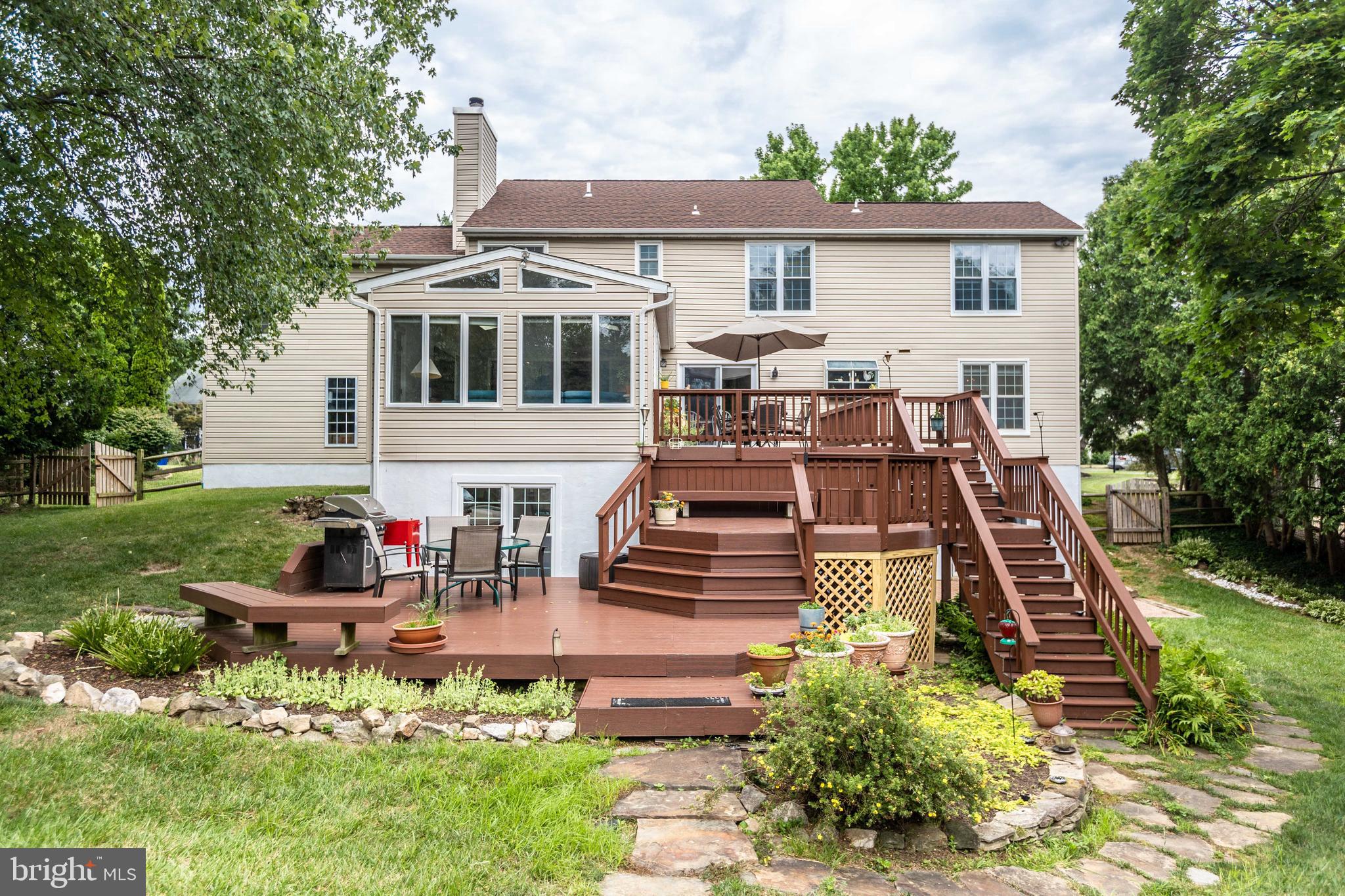 1209 Dulaney Woods Rd