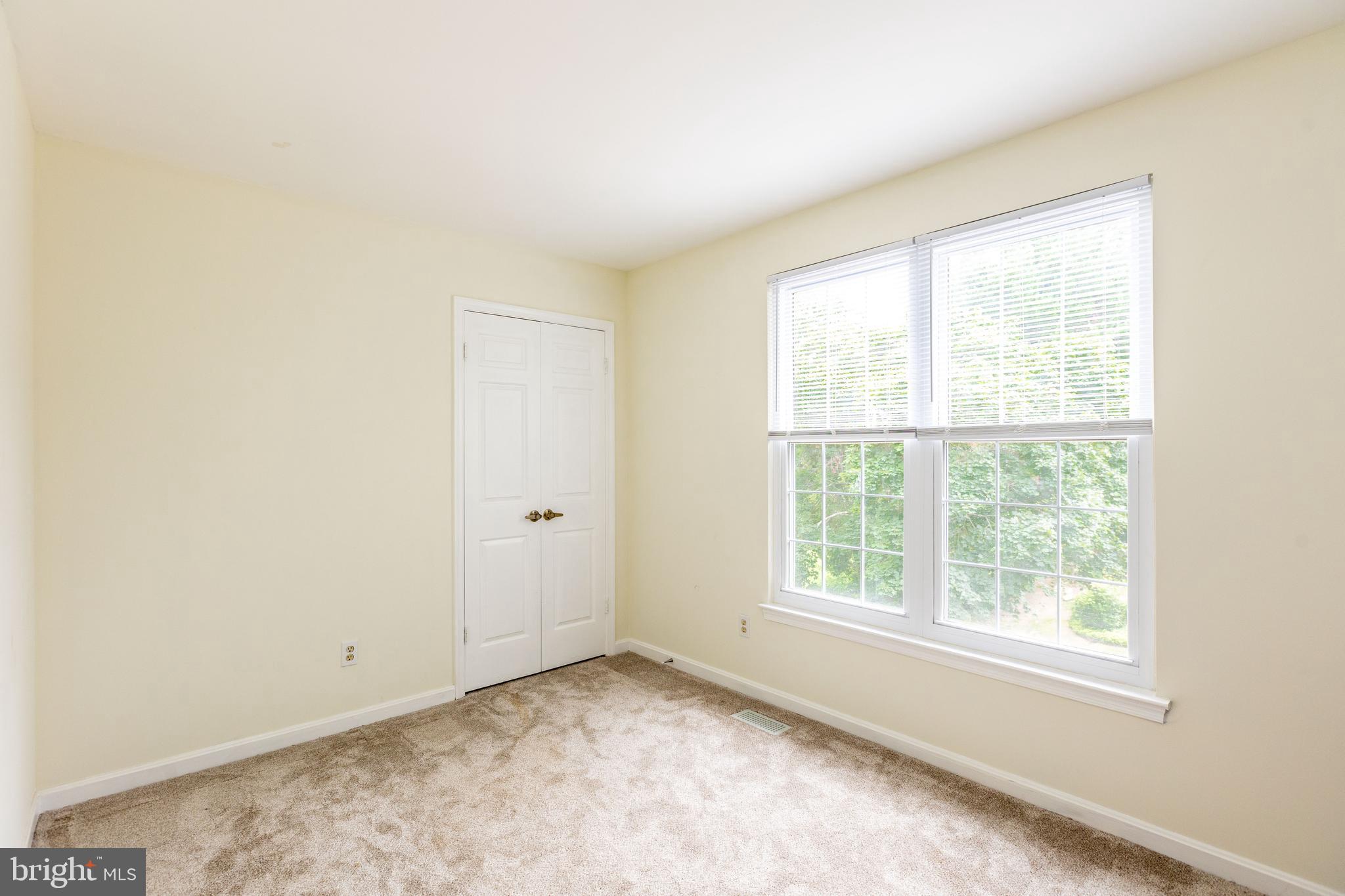 1209 Dulaney Woods Rd