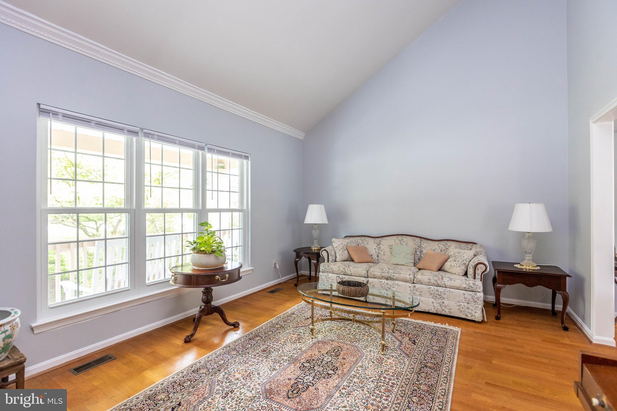 1209 Dulaney Woods Rd