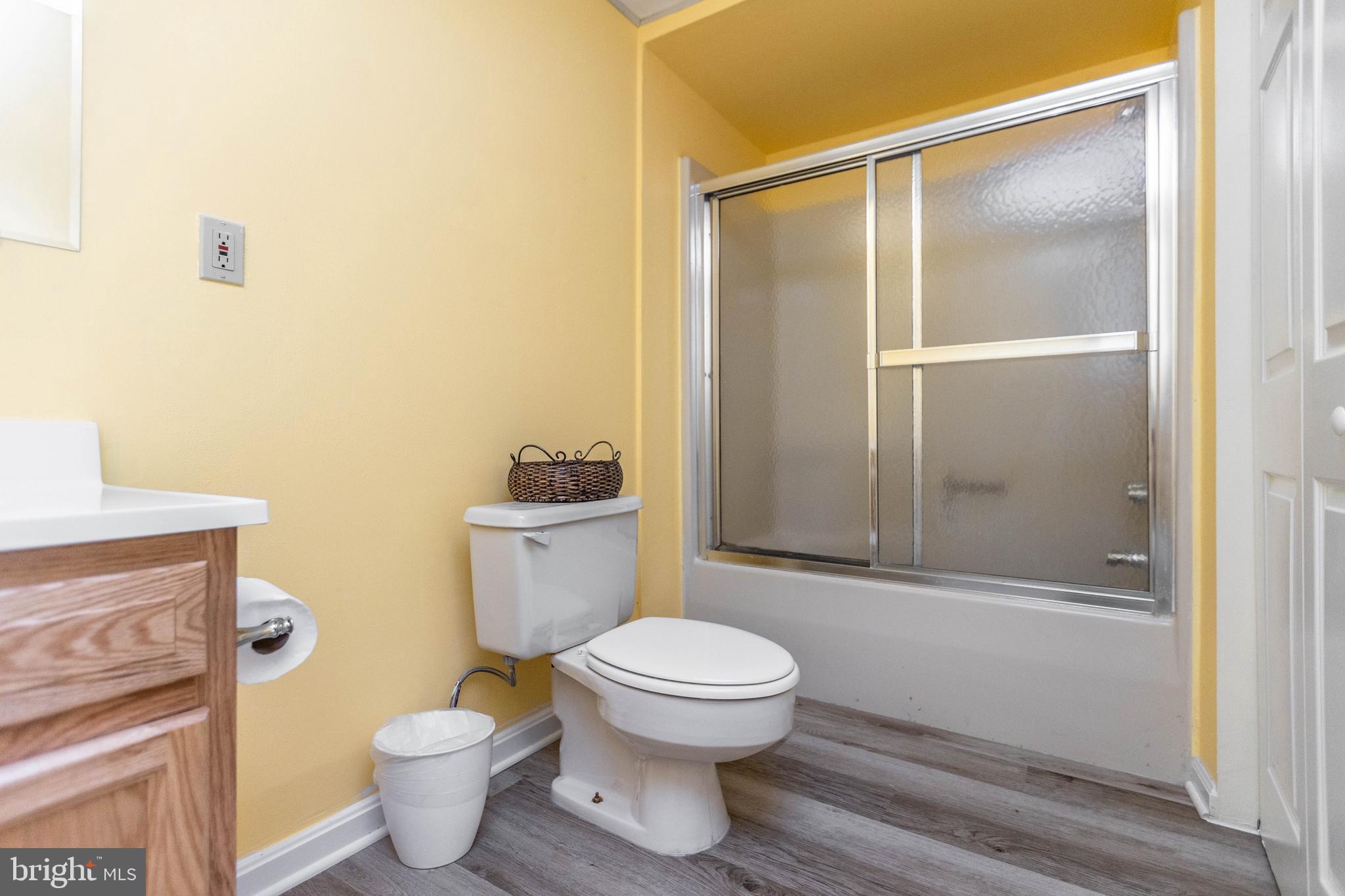 1209 Dulaney Woods Rd