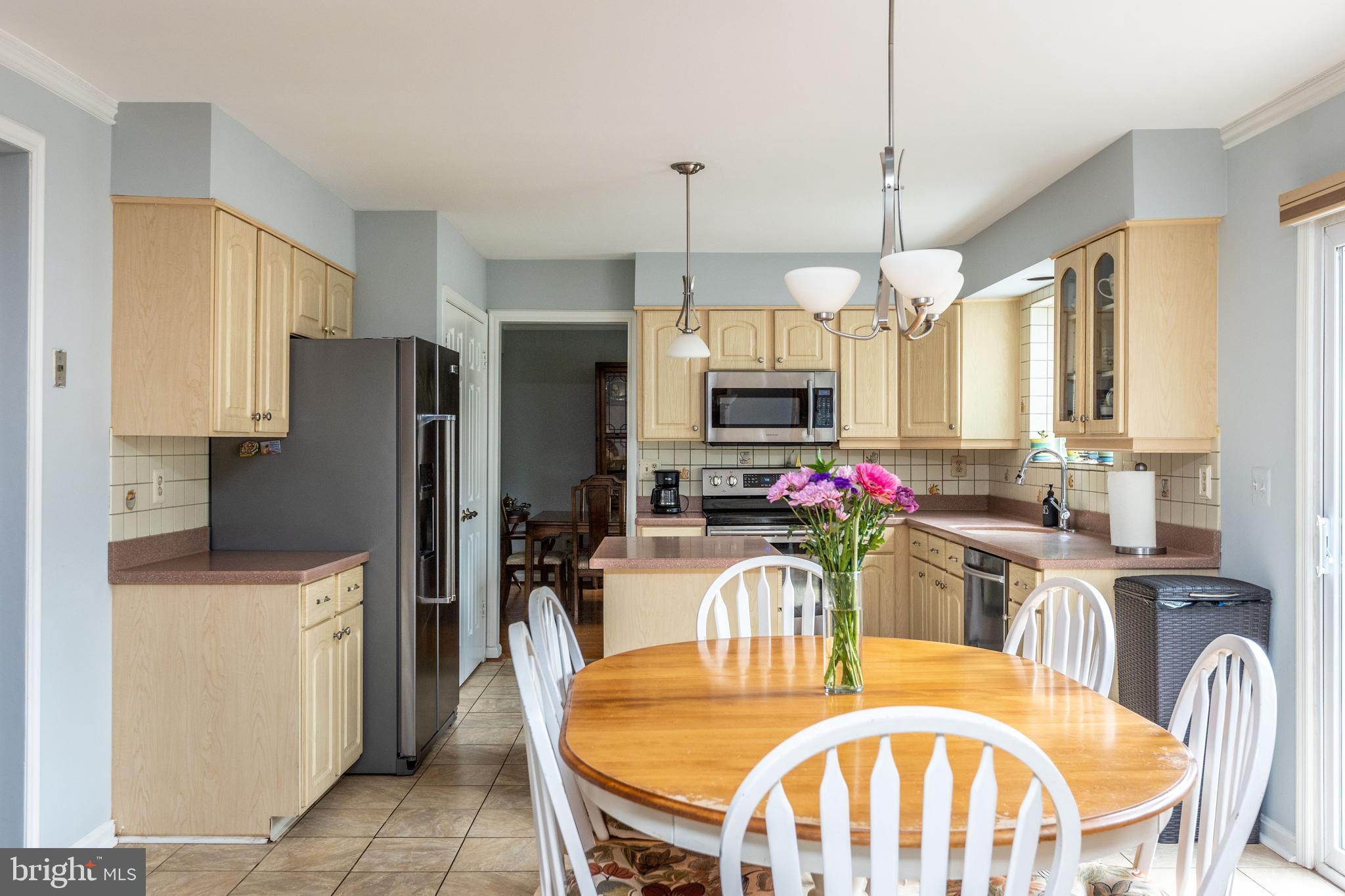 1209 Dulaney Woods Rd