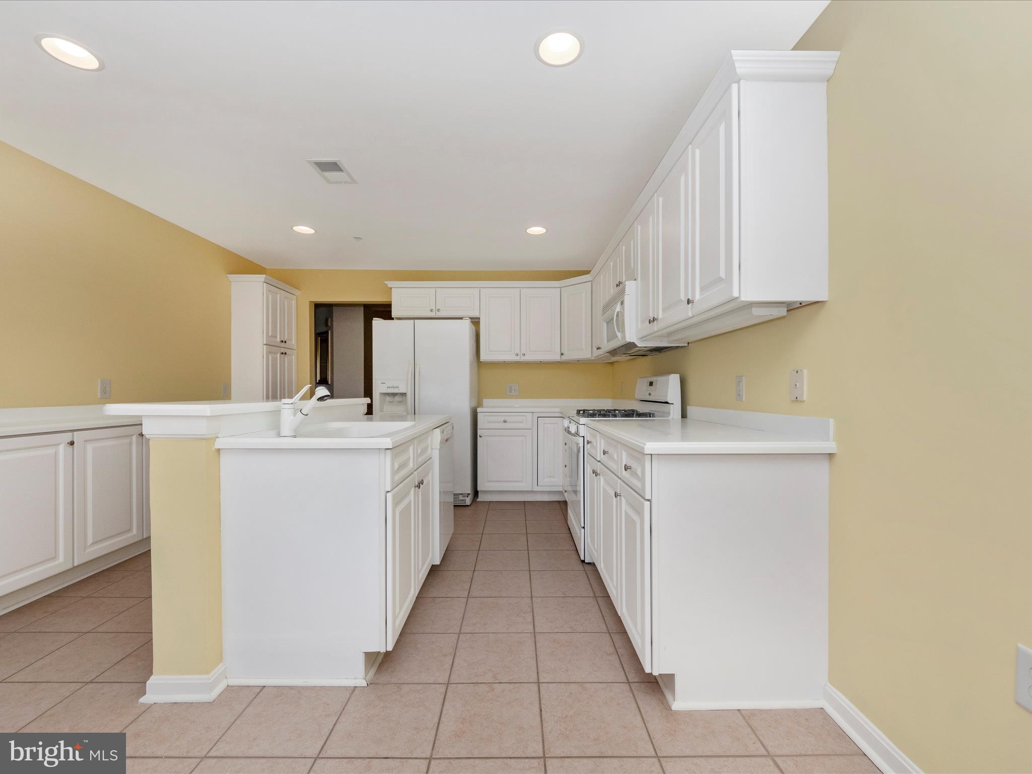 12246 Roundwood Rd #510