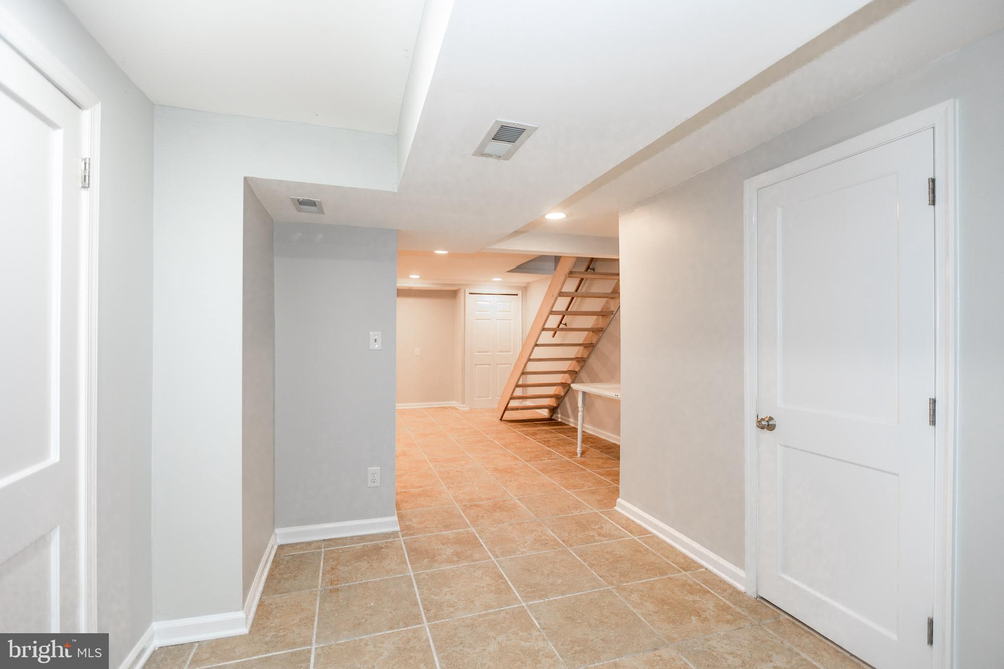 173 Dumbarton Rd