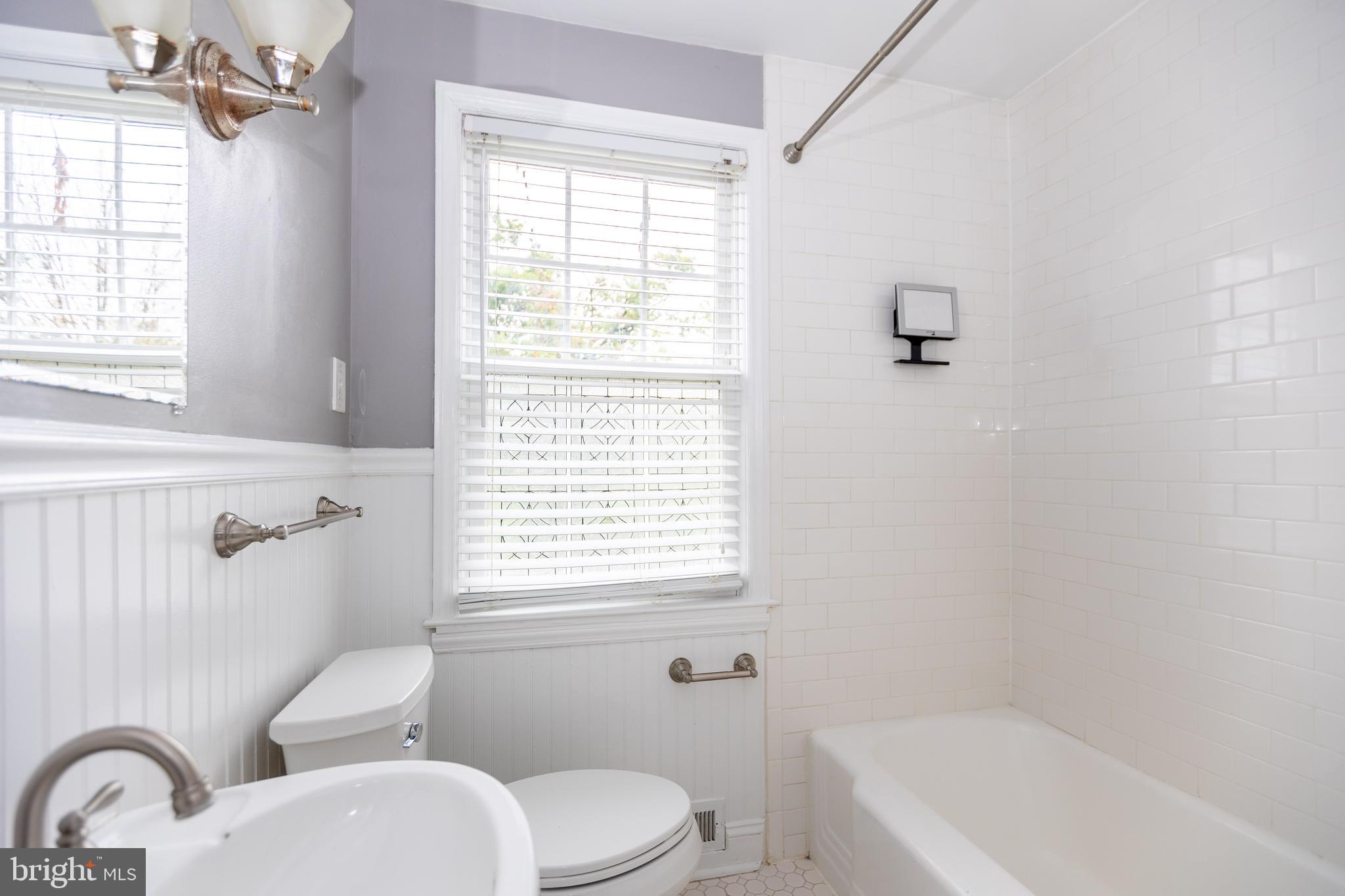 173 Dumbarton Rd