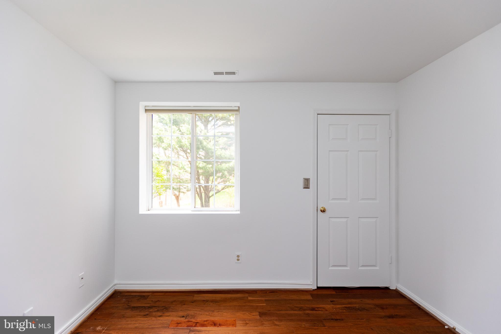 414 Rockfleet Rd #102