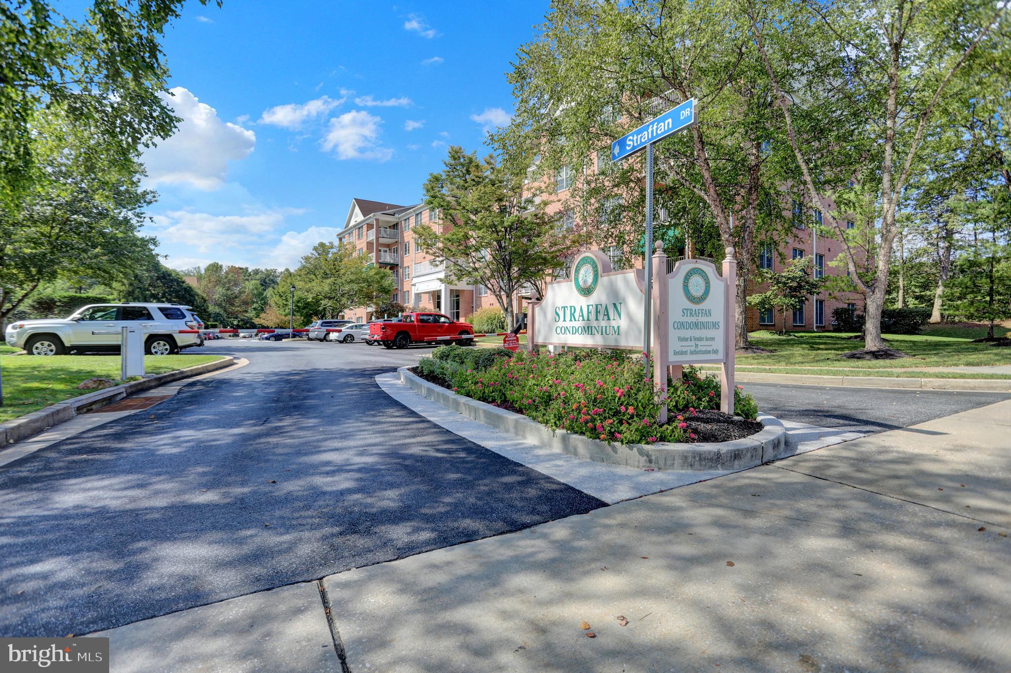 661 STRAFFAN DRIVE 401