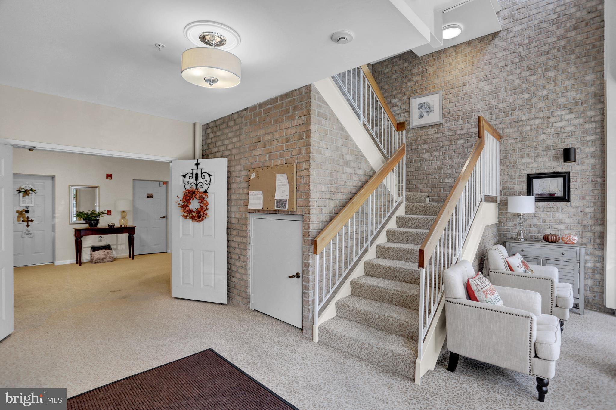 661 STRAFFAN DRIVE 401