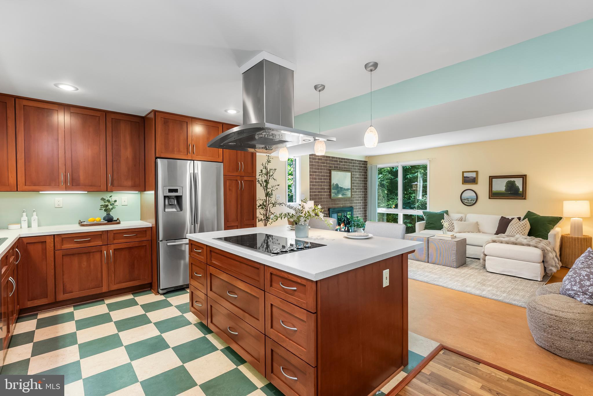 5305 Thunder Hill Rd