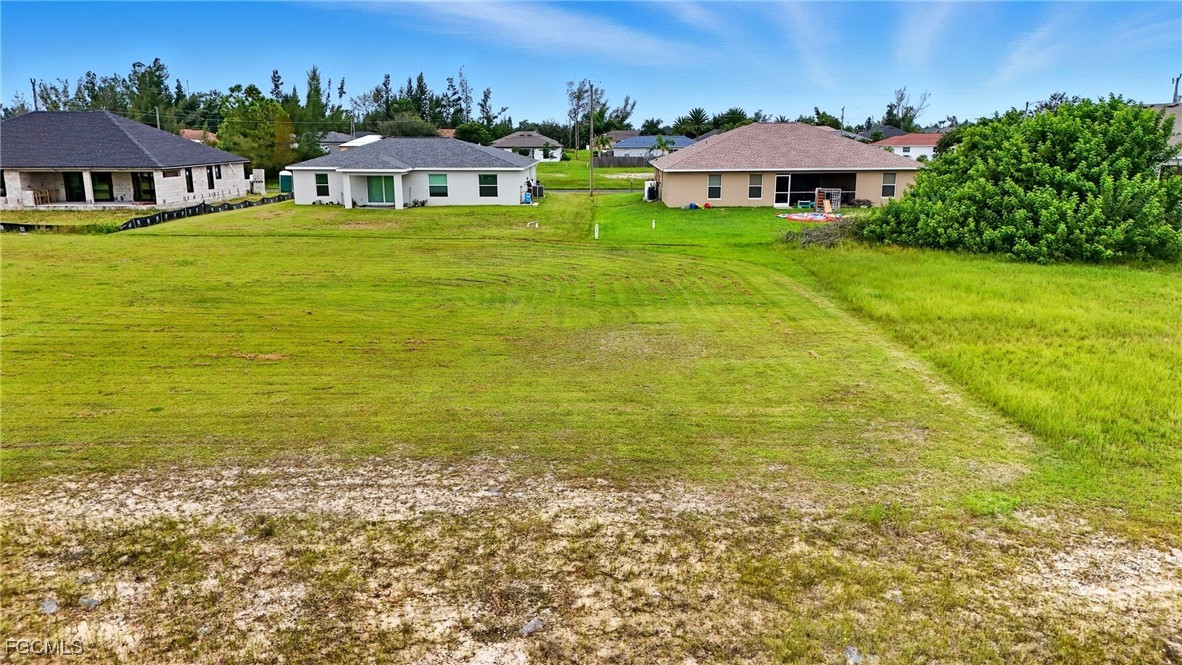 1216 NW 25th AVE