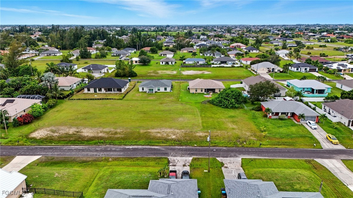 1216 NW 25th AVE