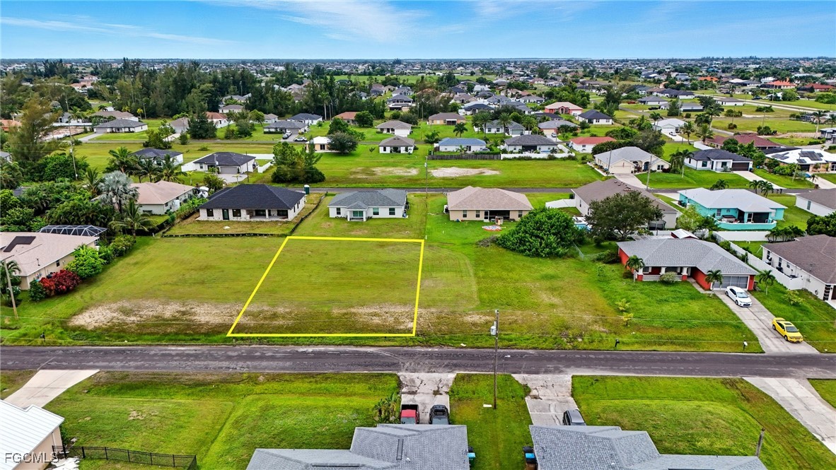 1216 NW 25th AVE