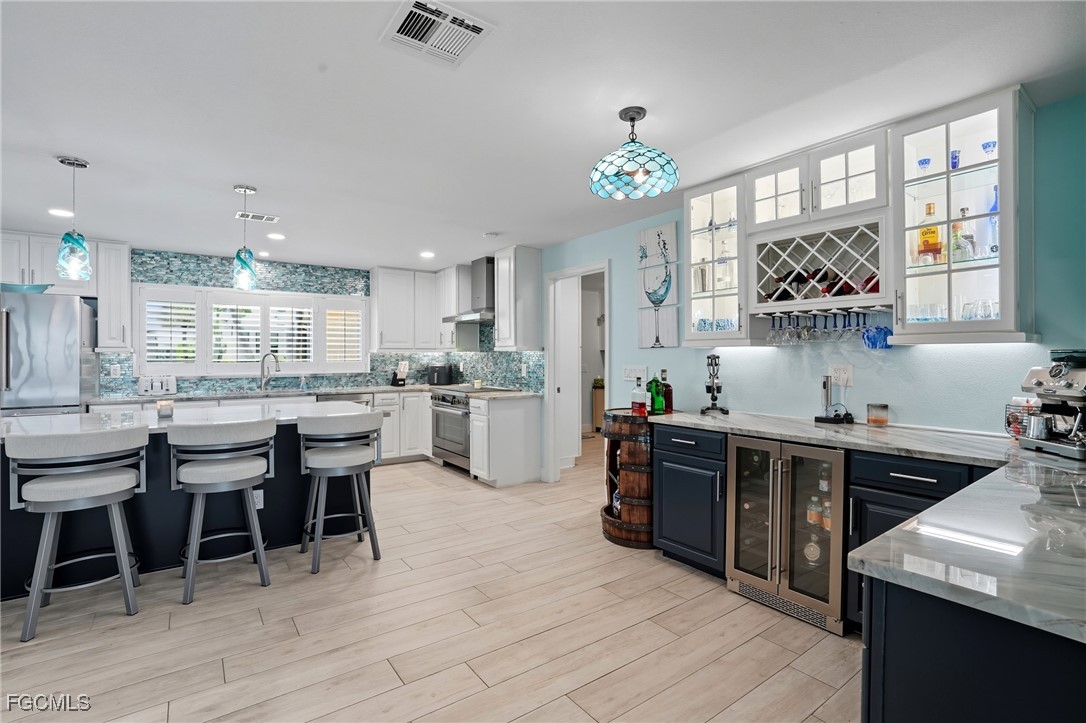 5257 Stratford CT
