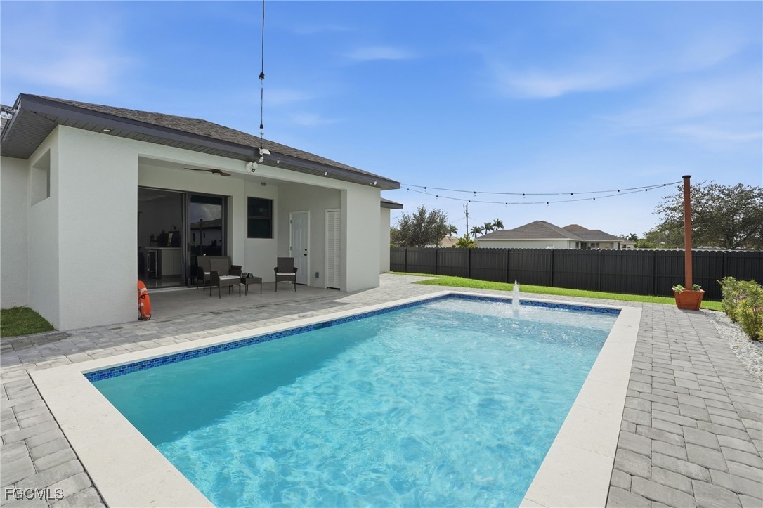 1720 NW 15th PL