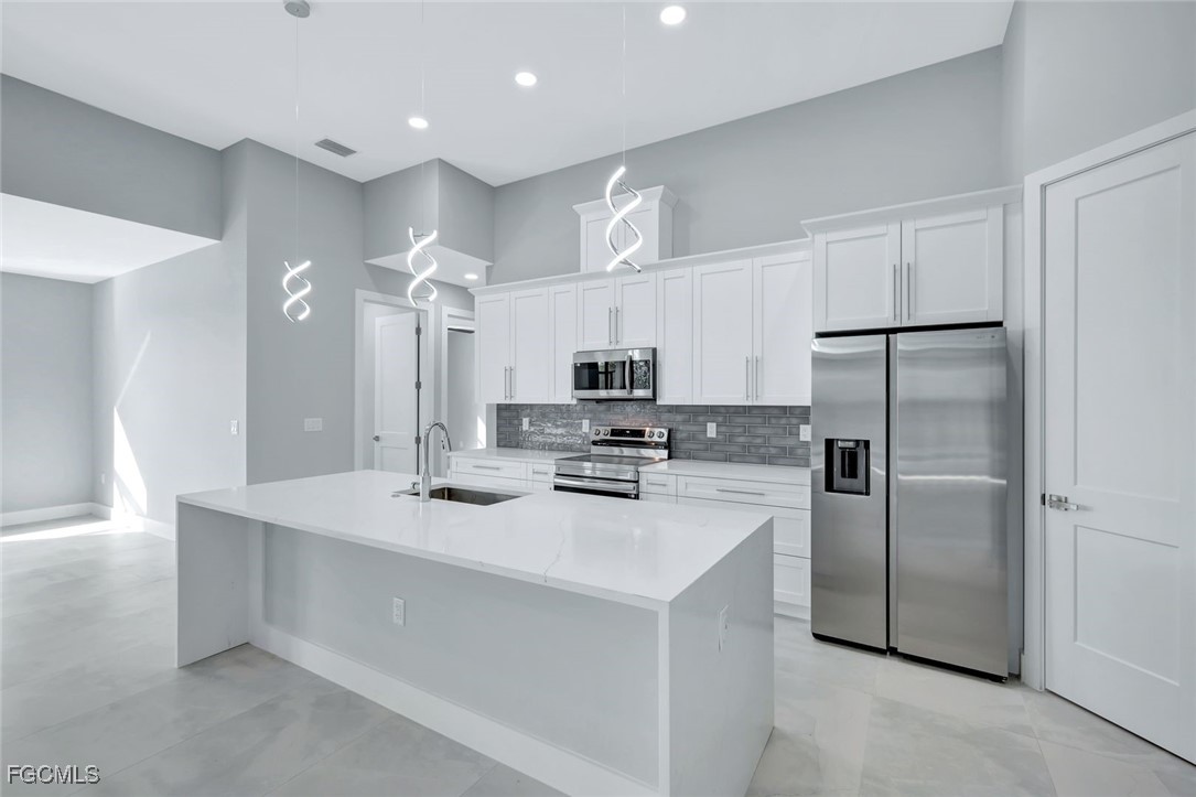 3840 NW 43rd PL