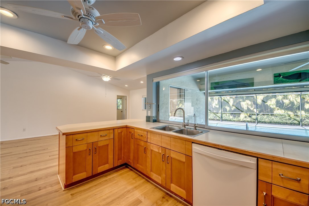 1419 SE 39th TER