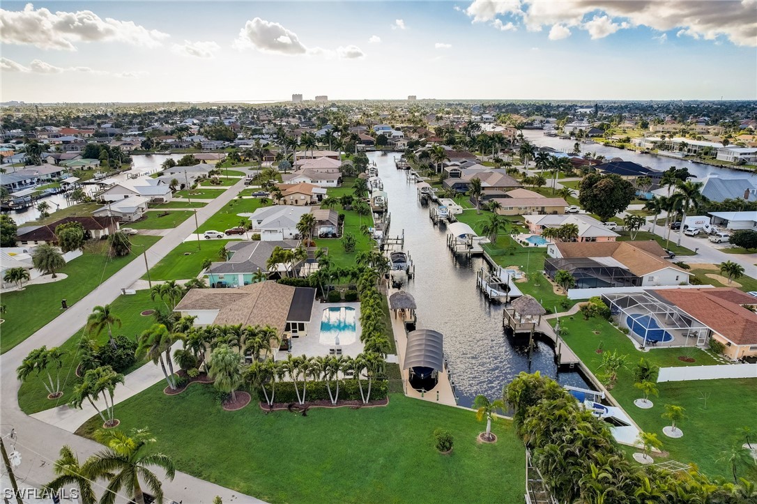 439 Pinecrest CT
