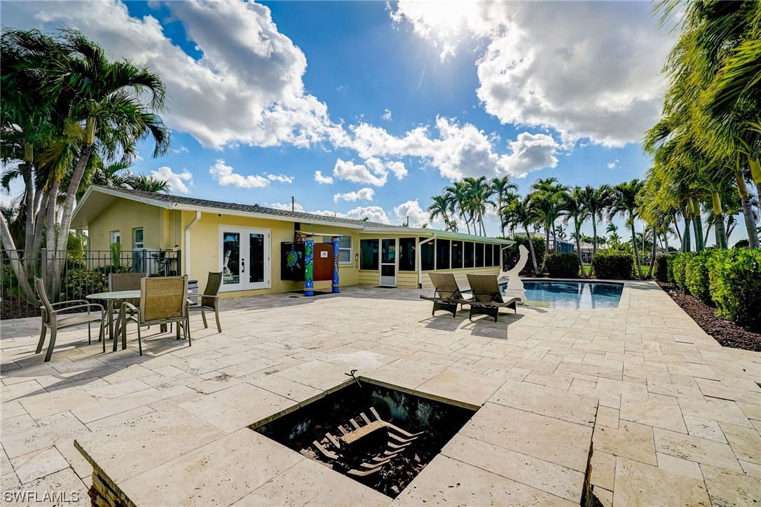 439 Pinecrest CT