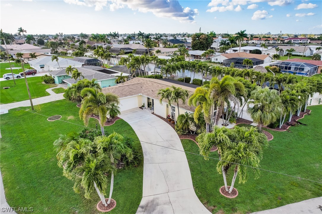 439 Pinecrest CT