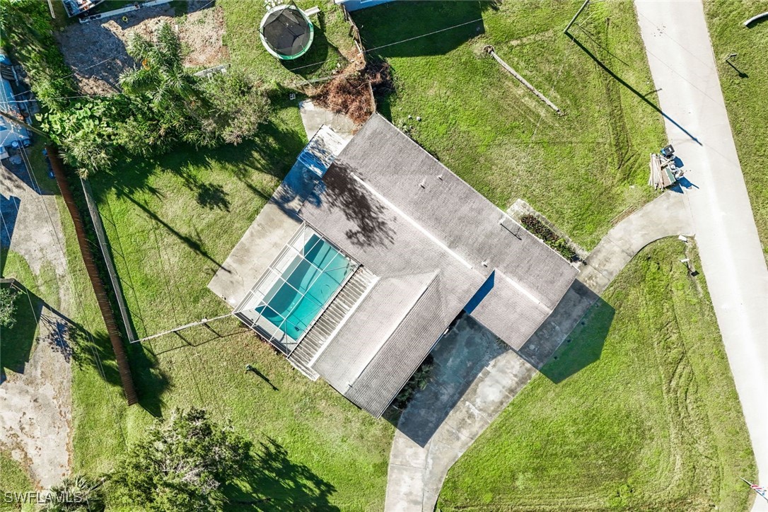 741 May AVE