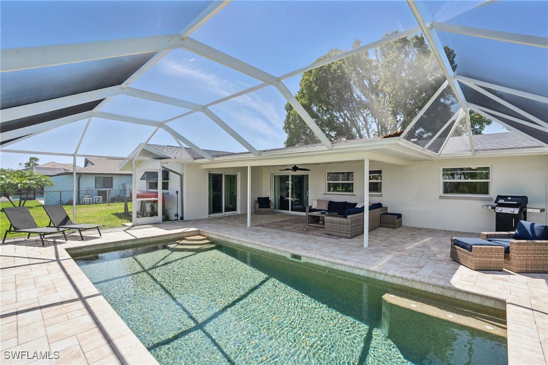 157 SW 54th ST