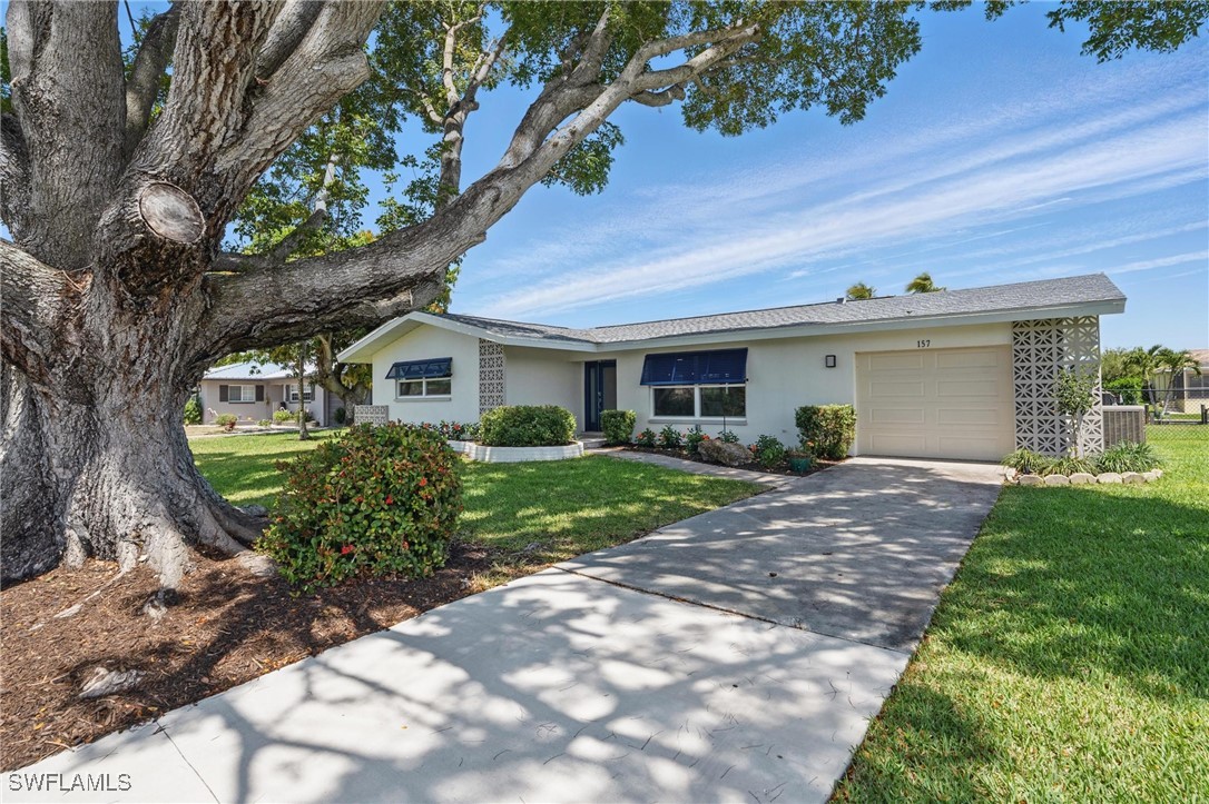 157 SW 54th ST