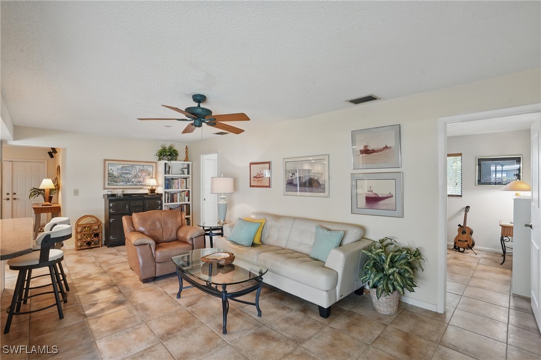 5325 Colonade CT