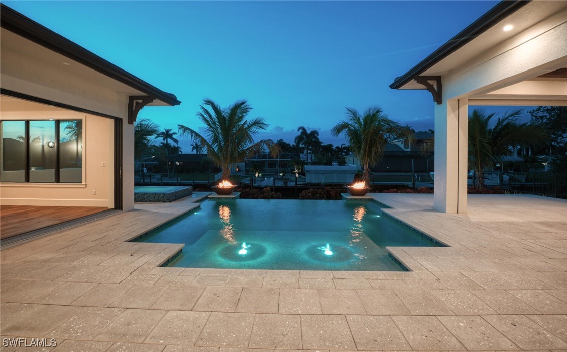 825 Miramar CT