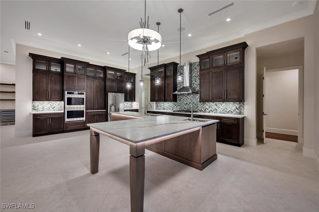 825 Miramar CT