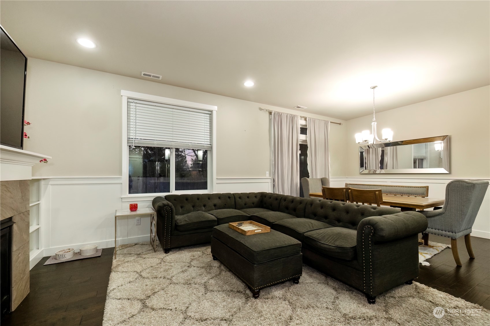 1146 NE Sockeye Court