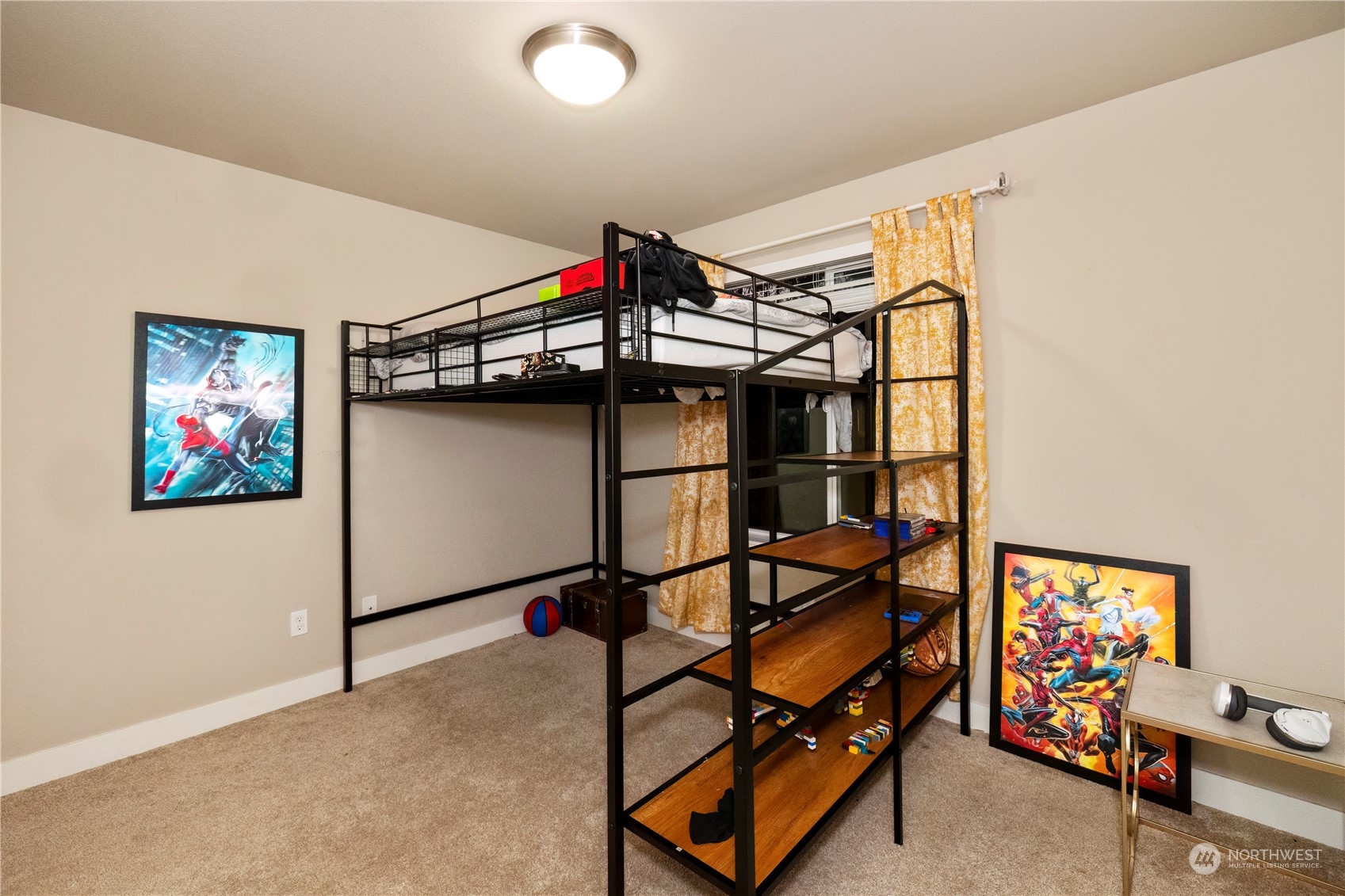 1146 NE Sockeye Court
