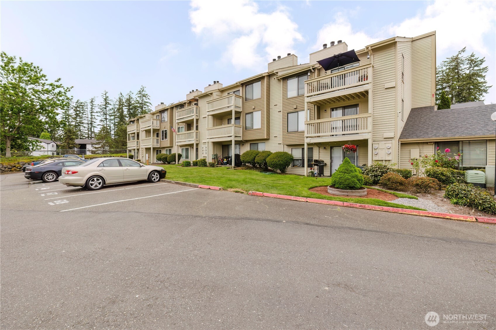 1760 W Sunn Fjord Lane Unit: F 202