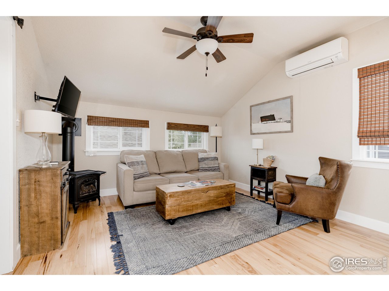 2845 Des Moines Dr