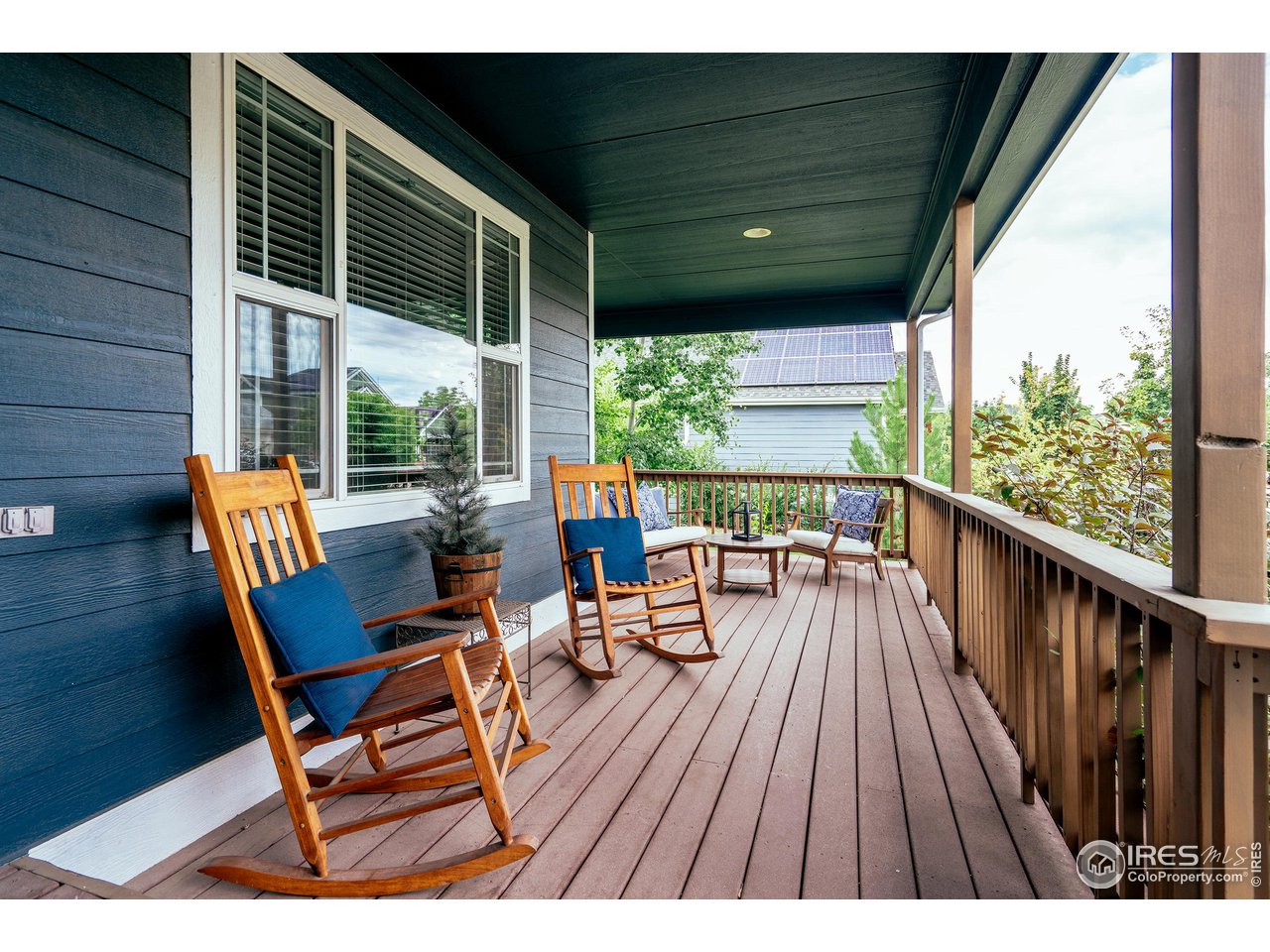 2845 Des Moines Dr