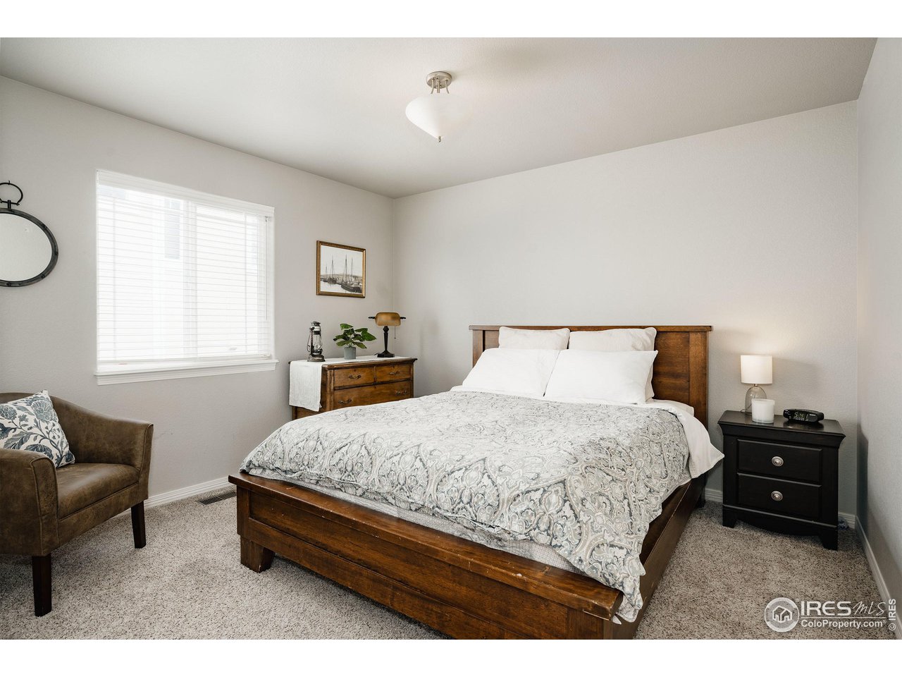 2845 Des Moines Dr