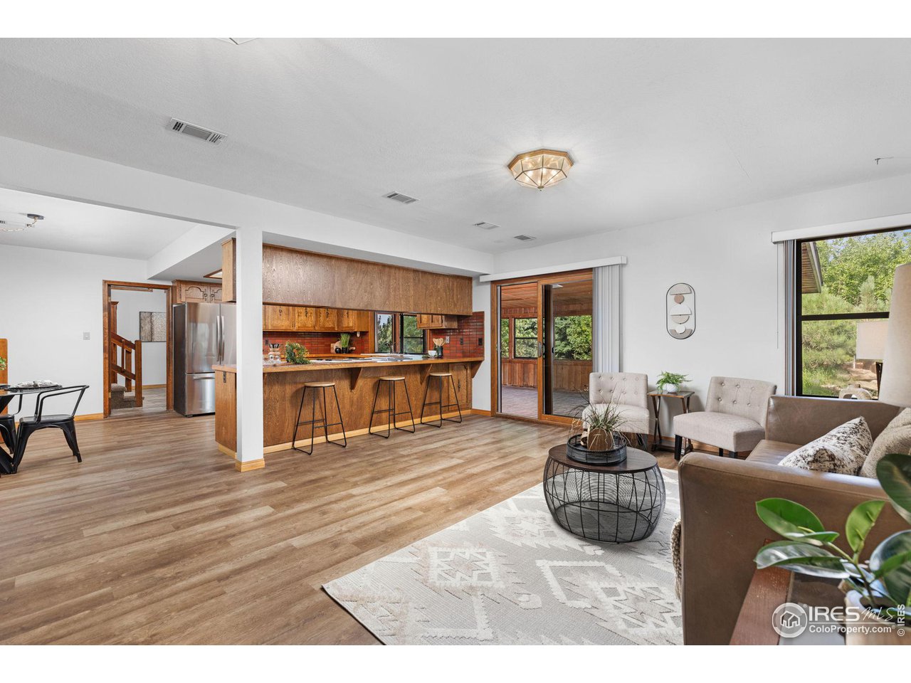 4709 Chippendale Dr