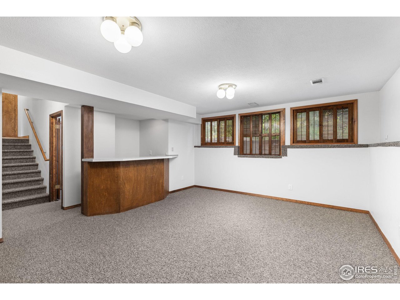 4709 Chippendale Dr