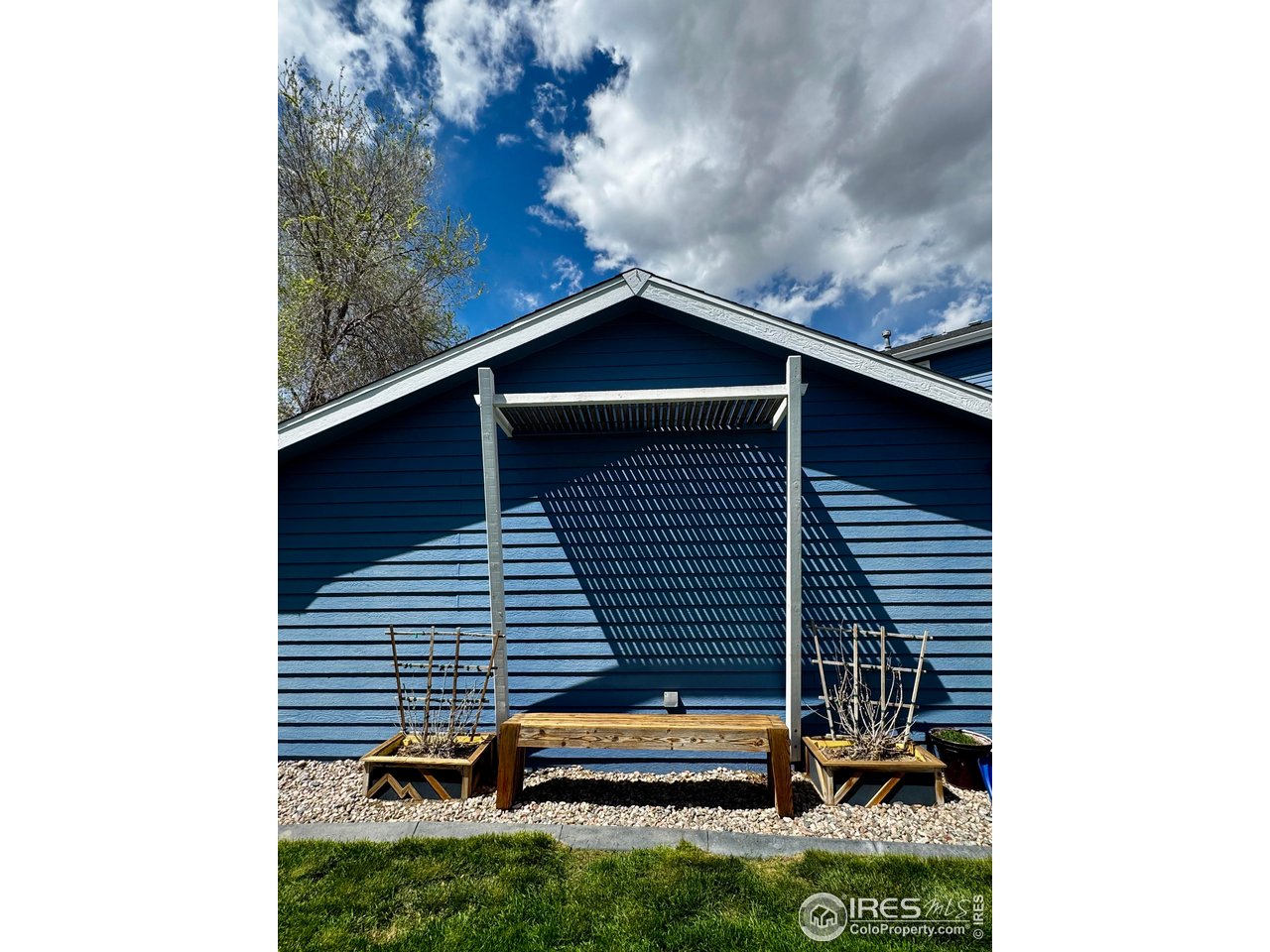 1429 Fairfield Ave