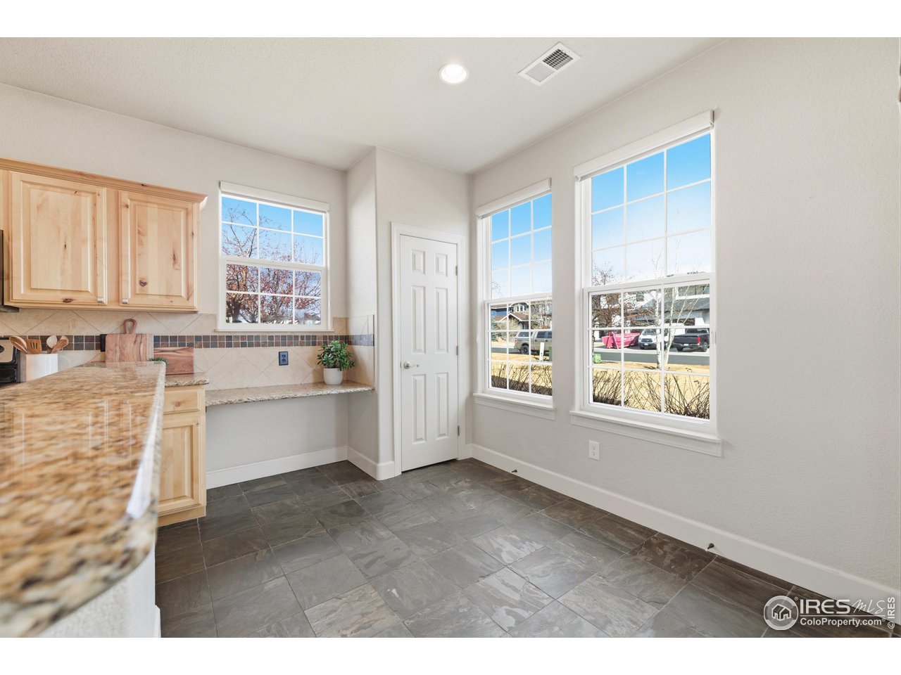 1820 E Seadrift Dr B-7