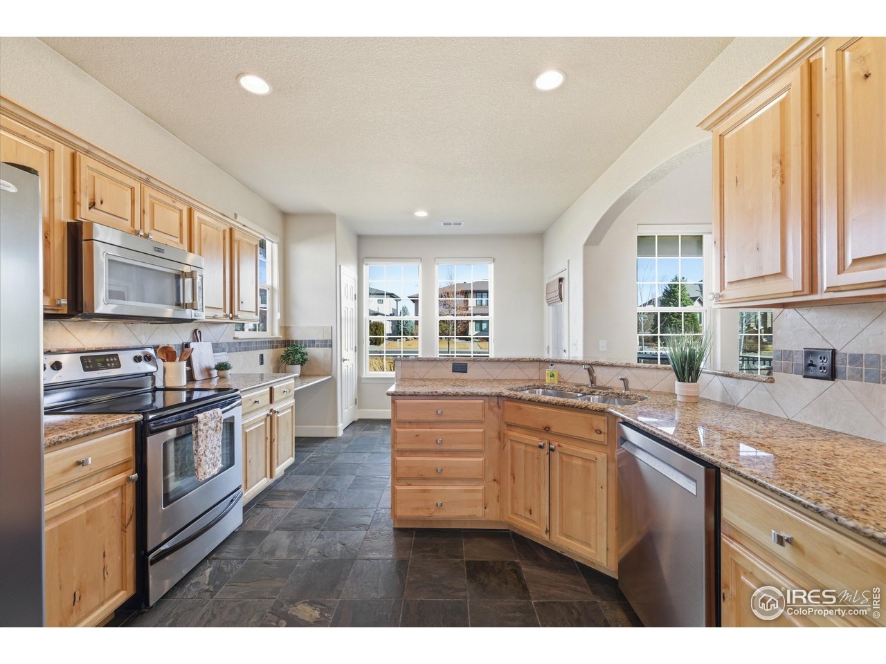 1820 E Seadrift Dr B-7