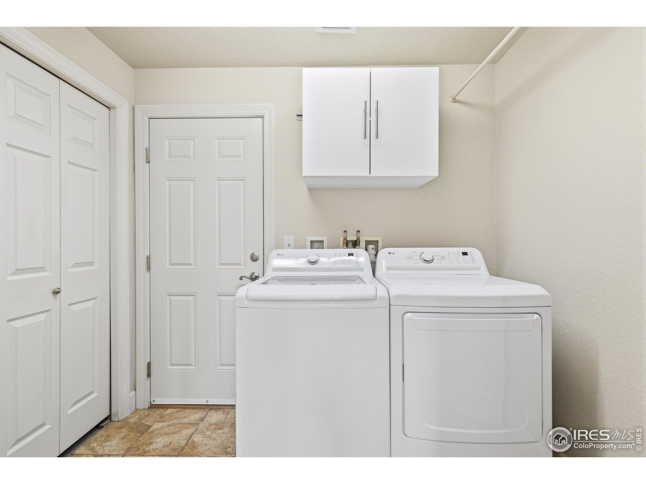 1820 E Seadrift Dr B-7
