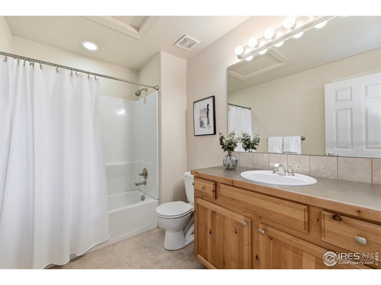 1820 E Seadrift Dr B-7
