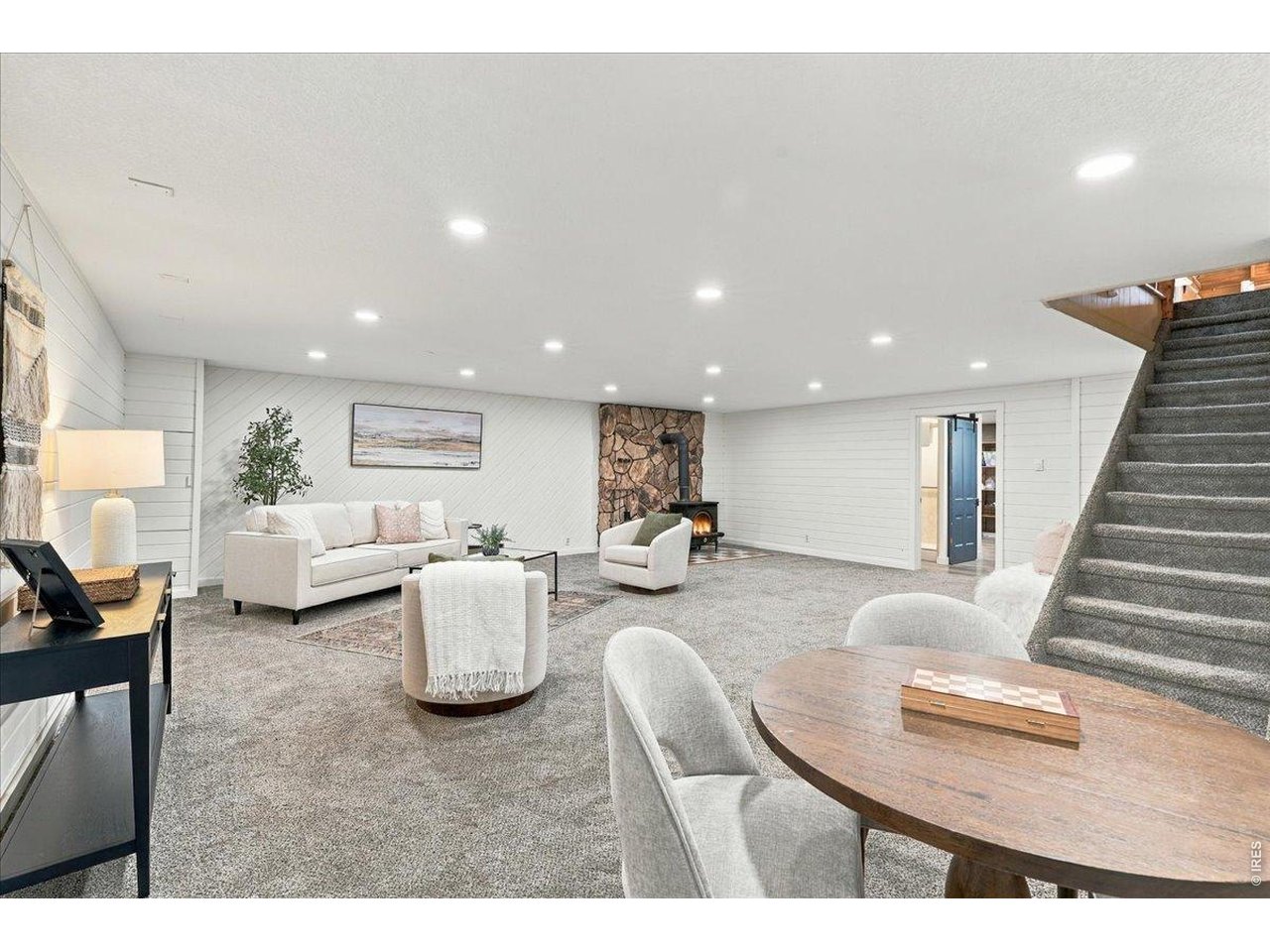 2809 Lake Hollow Rd